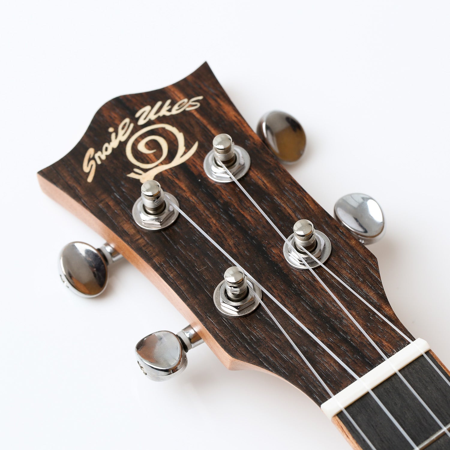 Snail UKC-E498 Ebony Concert Ukulele