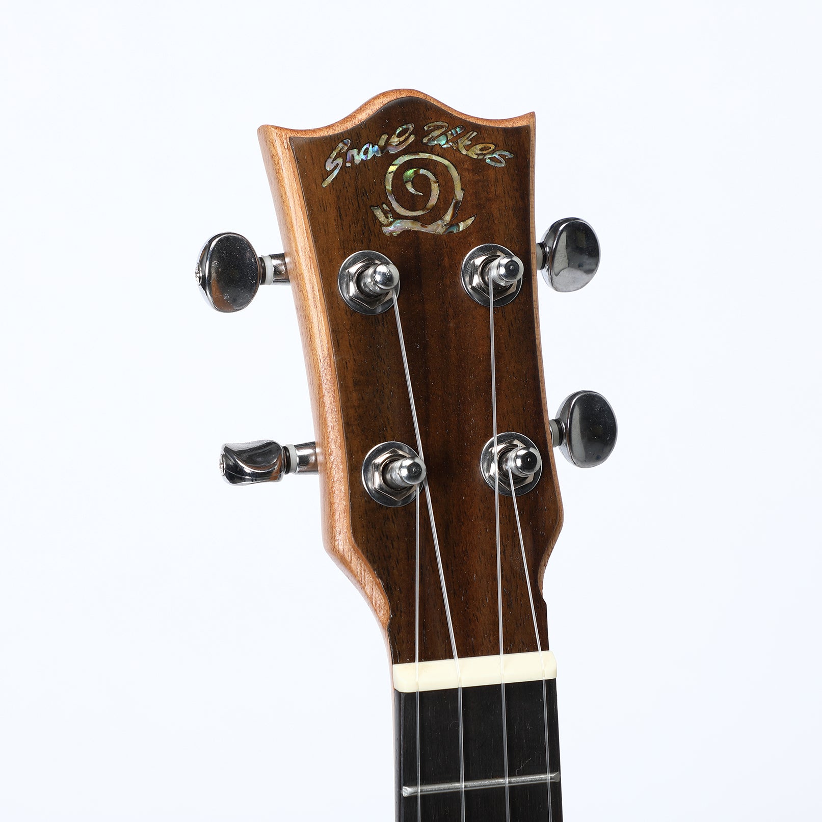 Snail UKC-420 Solid Spruce Concert Ukulele, Rose Wood Laminate