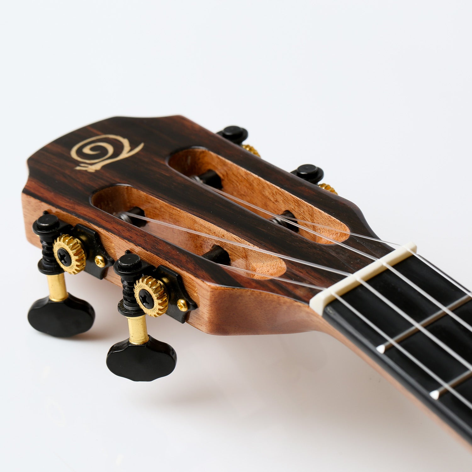 Snail BHC-6C Cedar Concert Ukulele